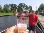 Proost op de boot!